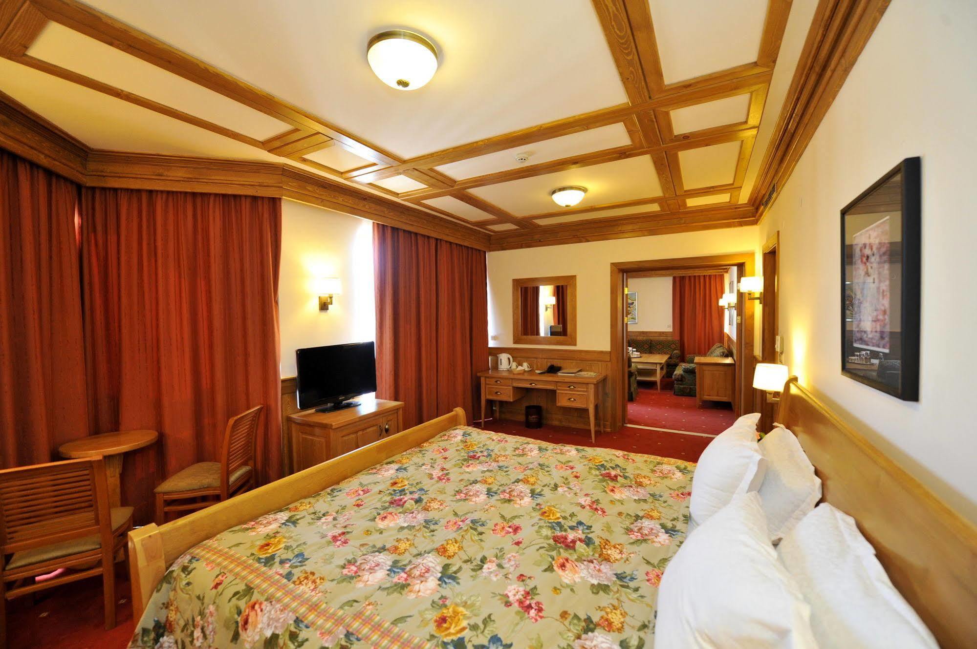 Pirin Golf Hotel & Spa Razlog Exterior foto